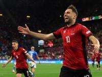 开云官网-突如其来的意外！球队赛前备战遭遇挑战怎样处理？