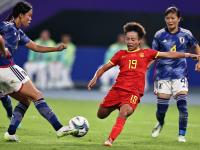 开云体育下载-精彩比赛现场，女足运动员秀出实力