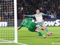 开云体育中国-包含巴黎圣日耳曼大胜，四连胜势如破竹的词条