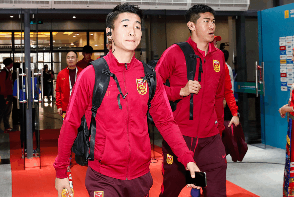 红龙队随风而上，冲击欧洲赛场的简单介绍