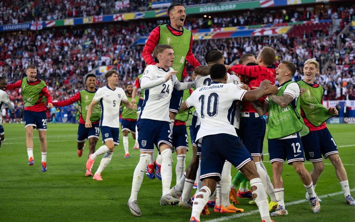 英格兰集体发挥出色,凭借团队合作晋级的简单介绍 英格兰集体发挥出色,凭借团队合作晋级的简单介绍