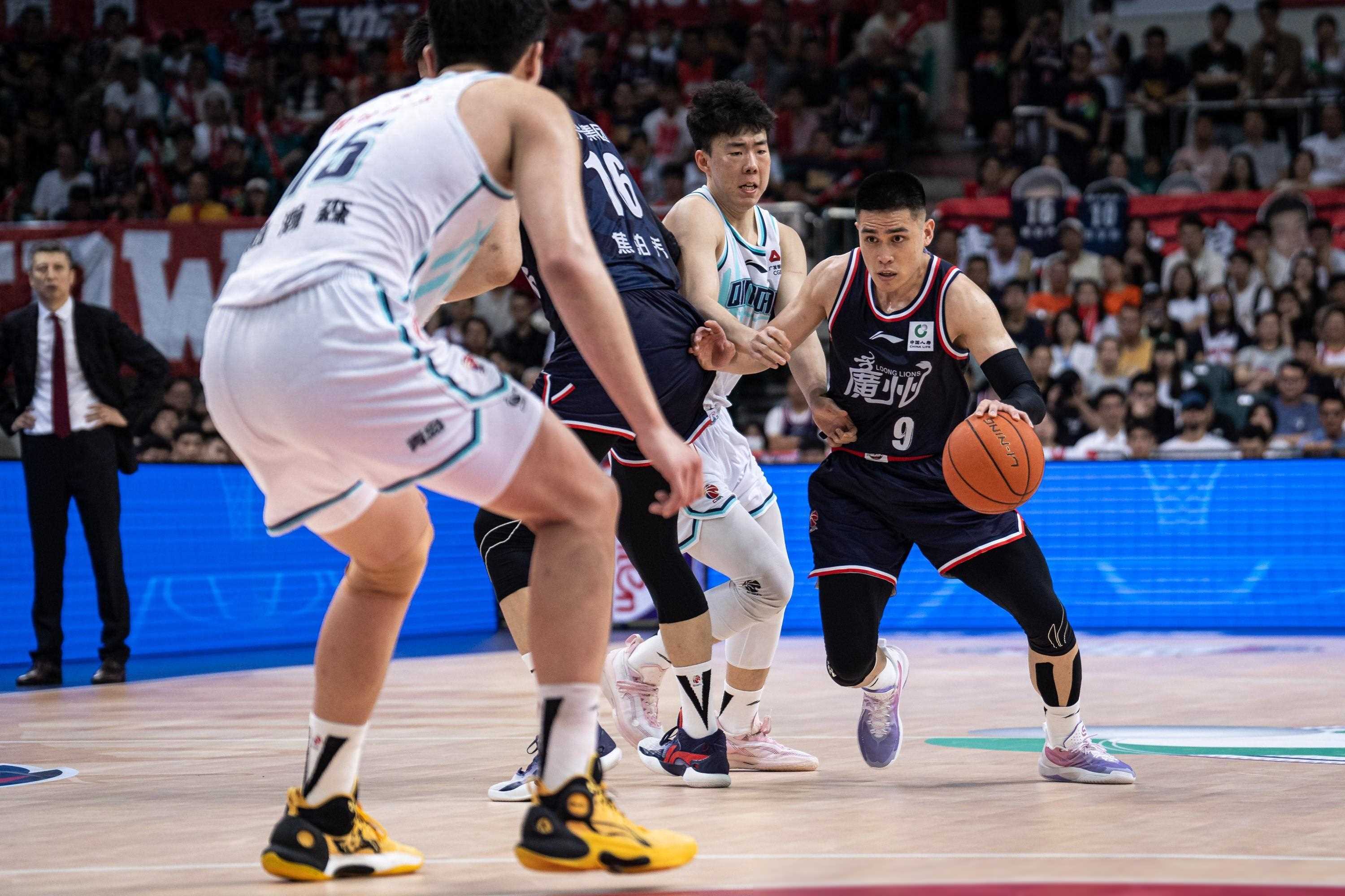 广州队表现出色,实现连胜助力晋级 广州队表现出色,实现连胜助力晋级