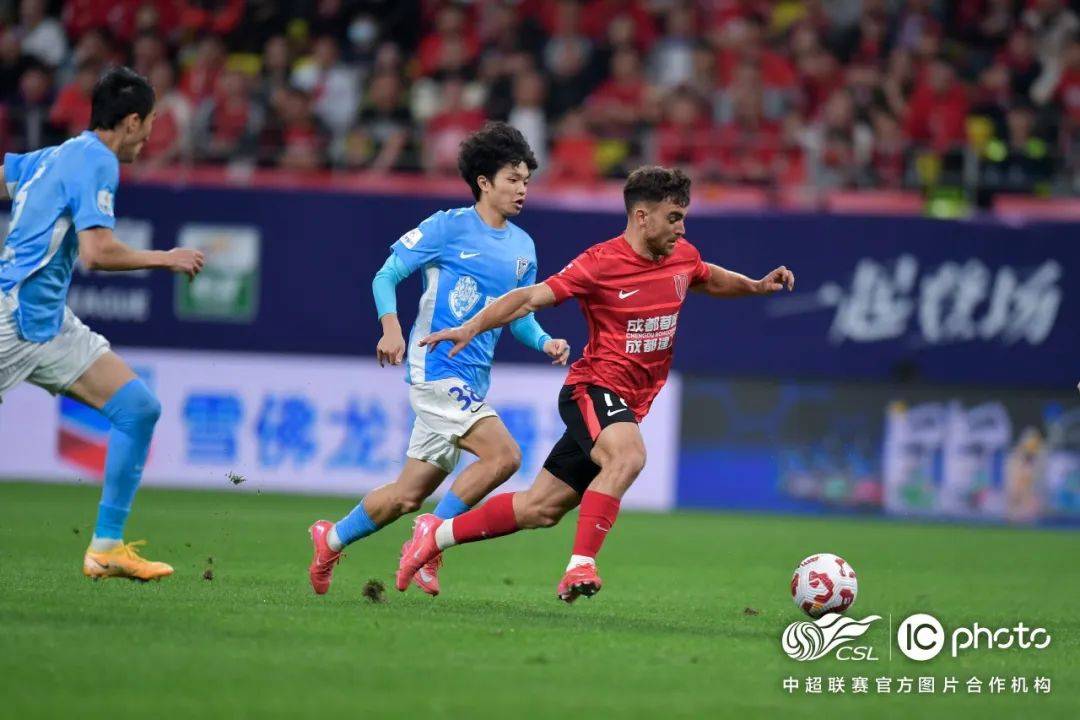 中国中超联赛职业化运作启幕,新赛季将引入VAR技术 中国中超联赛职业化运作启幕,新赛季将引入VAR技术