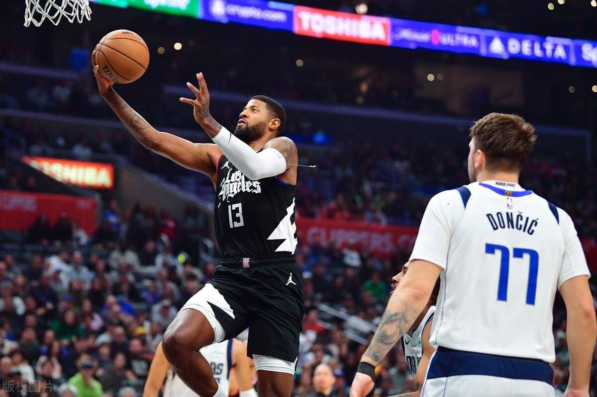 包含快船大胜独行侠,赢得两连胜的词条 包含快船大胜独行侠,赢得两连胜的词条